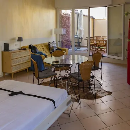 Terrazza Paradisus Apartamento Bolonia